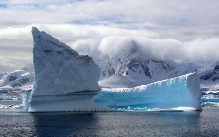Az eddig legnagyobb jégtömeg leválást észlelték a Jakobshavn gleccserről
