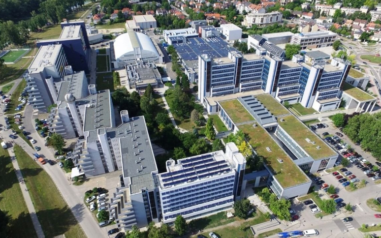 Csaknem kétmilliárd forinttal támogatják a Széchenyi-egyetem kutatás-fejlesztési projektjeit