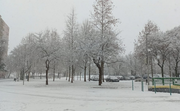Itt a hó! - Gőzerővel dolgozik a Győr-Szol