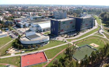 Sokan jelölték meg első helyen a Széchenyi István Egyetemet