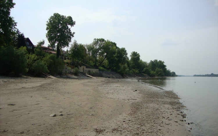 Több éves holttestet találtak Dunakeszinél