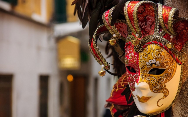 Megszakítják a velencei karnevált a koronavírus miatt