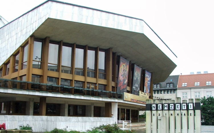 Próbaéneklést hirdet a Győri Nemzeti Színház 