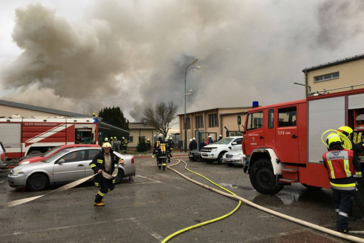 Hatalmas robbanás volt Ausztriában 