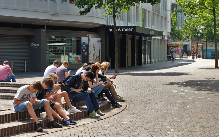 A Z generáció like-olja, ha like-olják