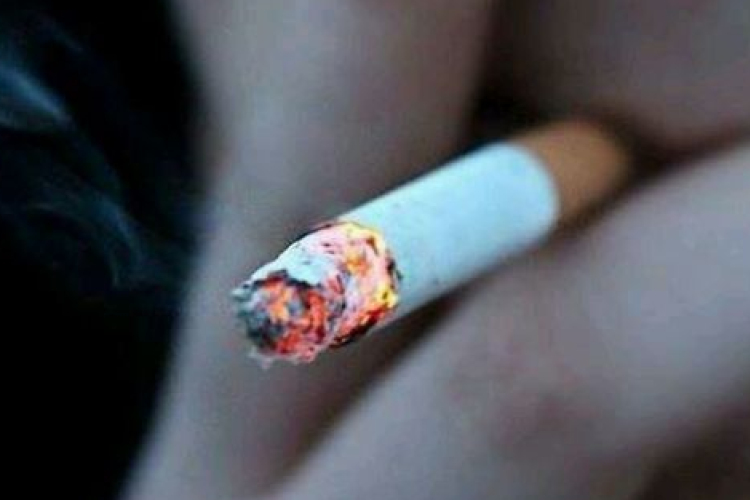 Se íze, se színe nem lesz a cigarettának