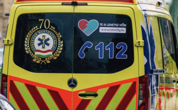 Azonnali hatállyal elbocsátottak egy beteget bántalmazó mentőst