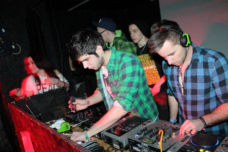 2013.02.26 Subway Üzemzavar 2.0 Tk-ás Buli Fotók:árpika