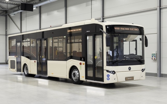 Hamarosan forgalomba áll az új, világszínvonalú magyar busz - A belsejétől elájulsz! 