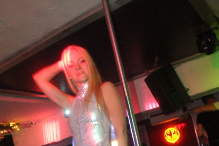 2018.12.29.Mamma Mia Video Disco Dj:Hubik Fotók:árpika