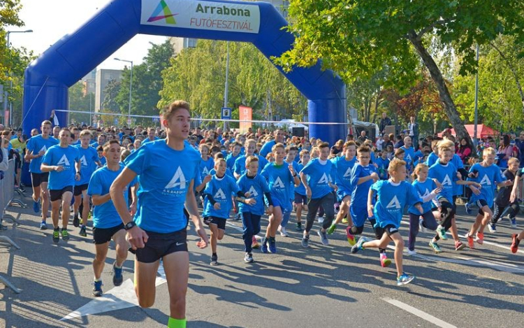 Arrabona futófesztivál hétvégén- Elterelik a buszokat