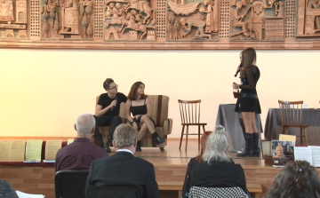 Saját novelláikat olvasták fel a diákok