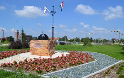 ÚJABB KÖRFORGALOM SZÉPÜLT MEG