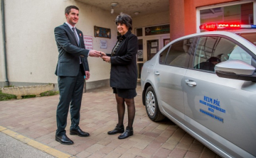 Ügyeleti autót kapott a Heim Pál Gyermekkórház