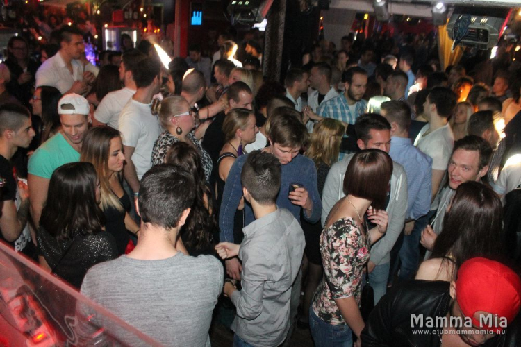 2015.11.21 Mamma Mia Szombati Házibuli Dj:Balage&Solymi Conga fotók.árpika