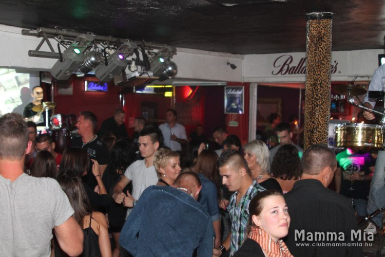 2013.08.30 Péntek Mamma Mia Konga Night Dj:Hubik Fotók:árpika