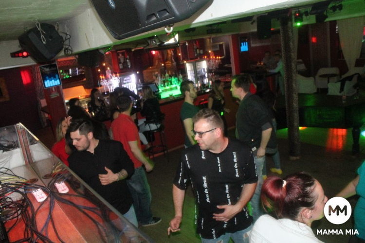 2018.04.20.Mamma Mia Pénteki Házibuli Dj:Hubik Fotók:árpika