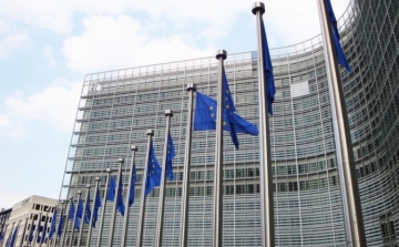 Letette az esküt az Európai Bizottság új testülete az Európai Unió Bírósága előtt