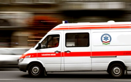 Két autó ütközött Écs és Nyúl között - Öt sérült