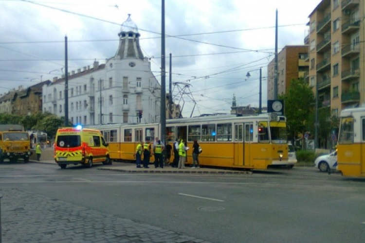 Villamos gázolt a Bartók Béla úton 