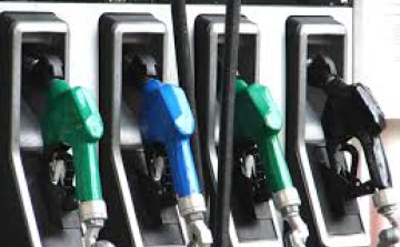 Két nő verekedett össze Győrben az egyik benzinkútnál 