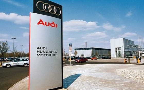 Árvíz - Nem okozott gondot a győri Audi-gyárban