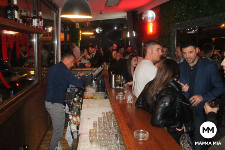 2018.10.27.Mamma Mia Video Disco Dj:Hubik Fotók:árpika