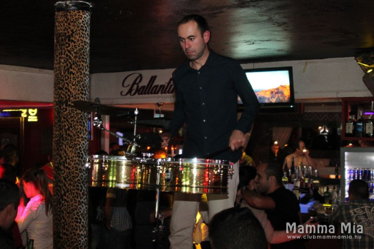 2013.10.04.Péntek Mamma Mia 5.Konga Night DJ:ICE Fotók:árpika