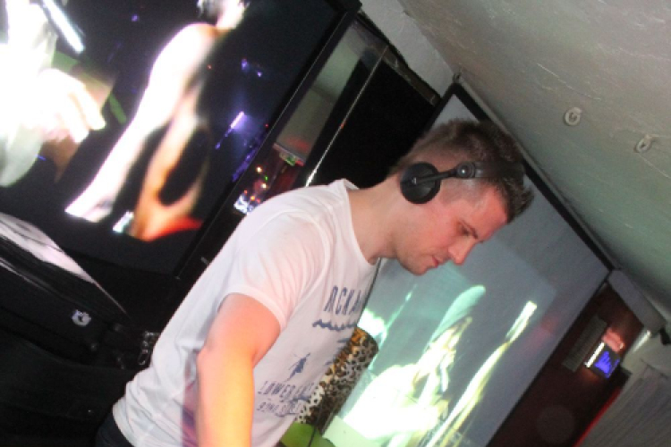 2017.05.05.Mamma Mia Pénteki Házibuli Dj:Hubik Fotók:árpika