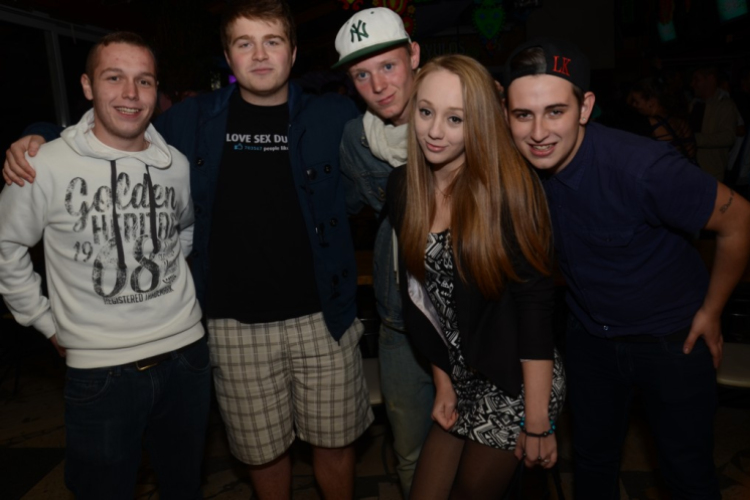 2013.10.30.Szerda Lapos Banhof fotók.adrián