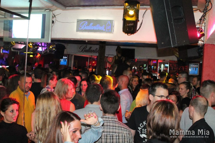 2014.04.19. Mamma Mia Celebek a Pultban Bódi Sylvi És Berki Krisztián,Hódi Pamela Fotó:árpika