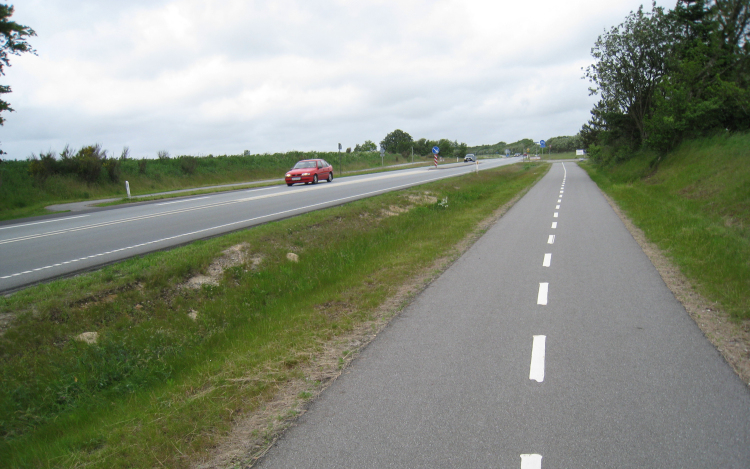 Elkészült a bicikliút Győr és Abda között 