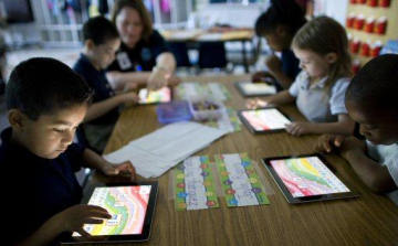 Most marad le végleg a magyar oktatás