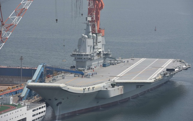 Próbaútra indult az első saját építésű repülőgép- hordozó hajó