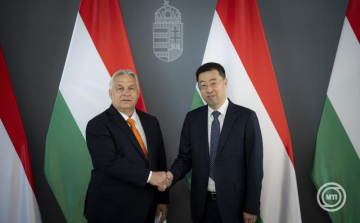 Orbán Viktor a Bank of China elnökével tárgyalt