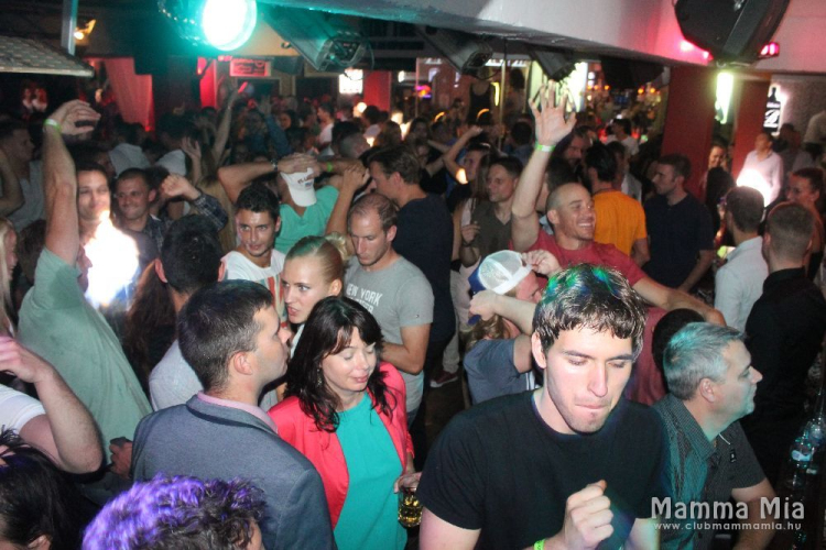 2015.09.12 Mamma Mia Szombati Házibuli DJ:Balage&Solymi Conga fotók:árpika