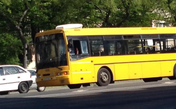 BUSZ MENETREND-VÁLTOZÁS