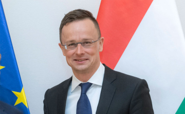 Győr Díszpolgára elismerést kap Szijjártó Péter