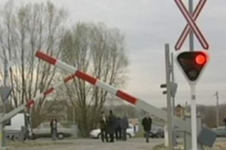 Vonattal ütközött egy autó  Győr-Sopron vasútvonalon