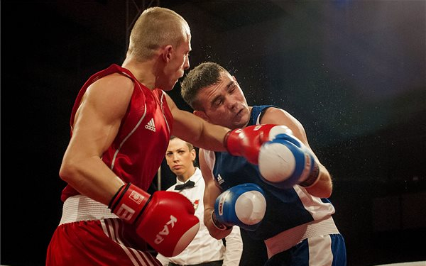 Ökölvívó ob - Bacskai nyerte a csúcsmeccset