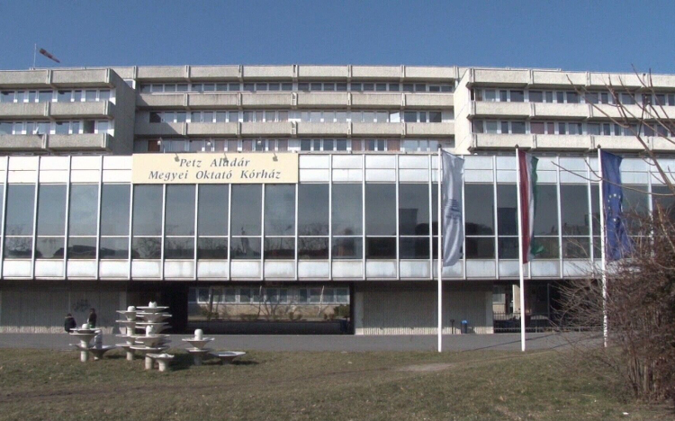 Koronavírusos beteget találtak a győri kórházban