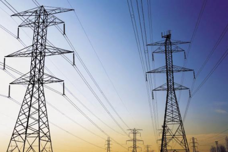 BICSKE – DÉL-GÖNYŰ-GYŐR 400 KV-OS TÁVVEZETÉK SZAKASZOS SODRONYCSERE