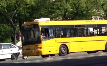 BUSZKÖZLEKEDÉS-VÁLTOZÁS