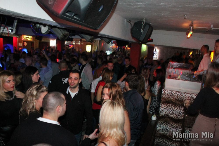 2016.11.26.Mamma Mia Video Disco Dj:Hubik Fotók:árpika