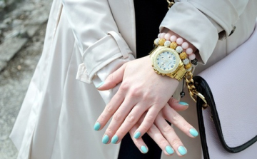 Gyermekfigyelő karóramobilt dobtak piacra Kínában