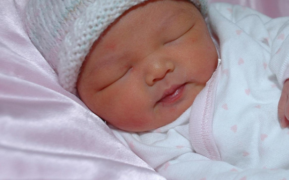 Csecsemőt adtak el a kórházi szülészetről, meglett a baba