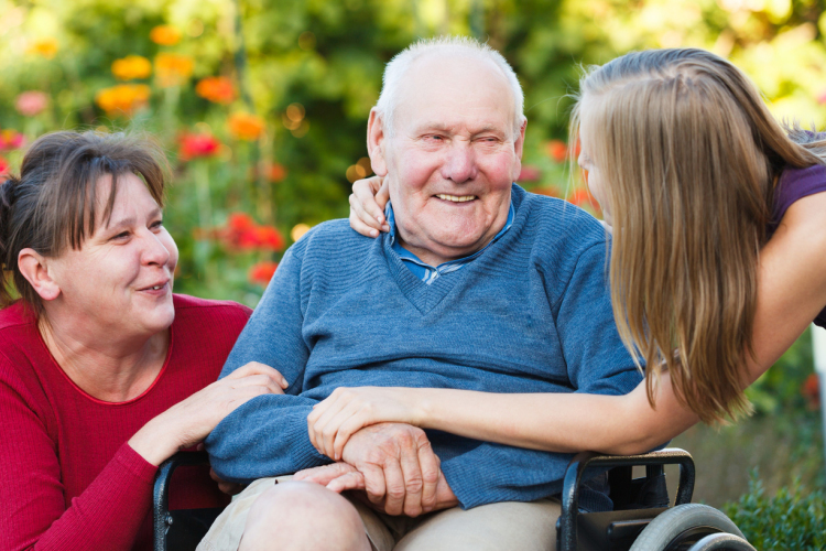 Civilek  hospice-házért: emberségből jeles magyarok