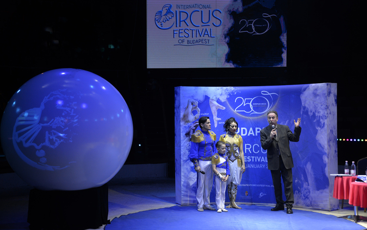 Új cirkuszművészeti Központ és jubilumi Cirkuszfesztivál Budapesten