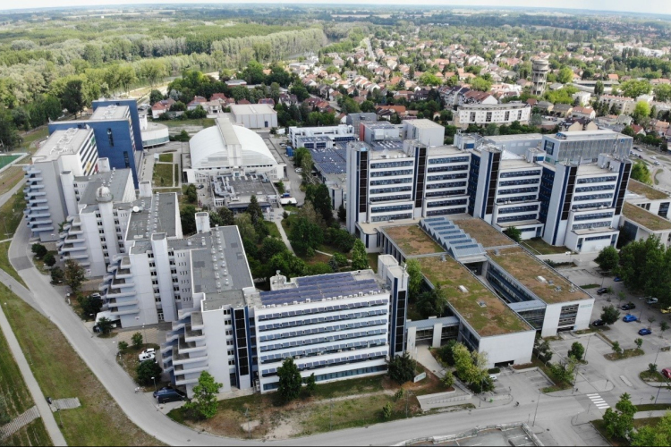 Megemelt összeggel ösztönzi a tudományos munkát a Széchenyi István Egyetem