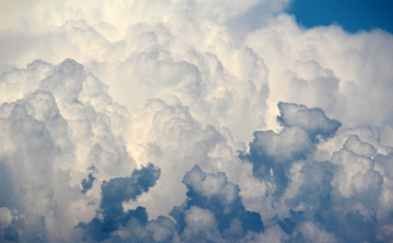 Folytatódik a frontmentes idő